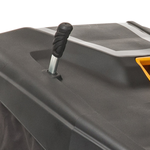 Alternative view of Lawn Tractor and Garden Tractor Performance Guide – Ultimate Cub Cadet XT2 QR106 Enduro Series Lawn Tractor