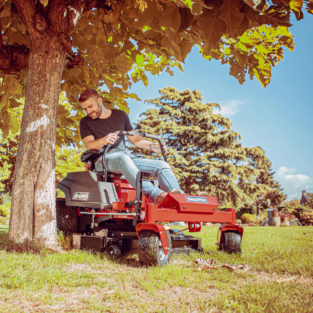 Alternative view of Zero-Turn Ride-On Mower best Snapper ZTX175 107cm/42" Rear Discharge